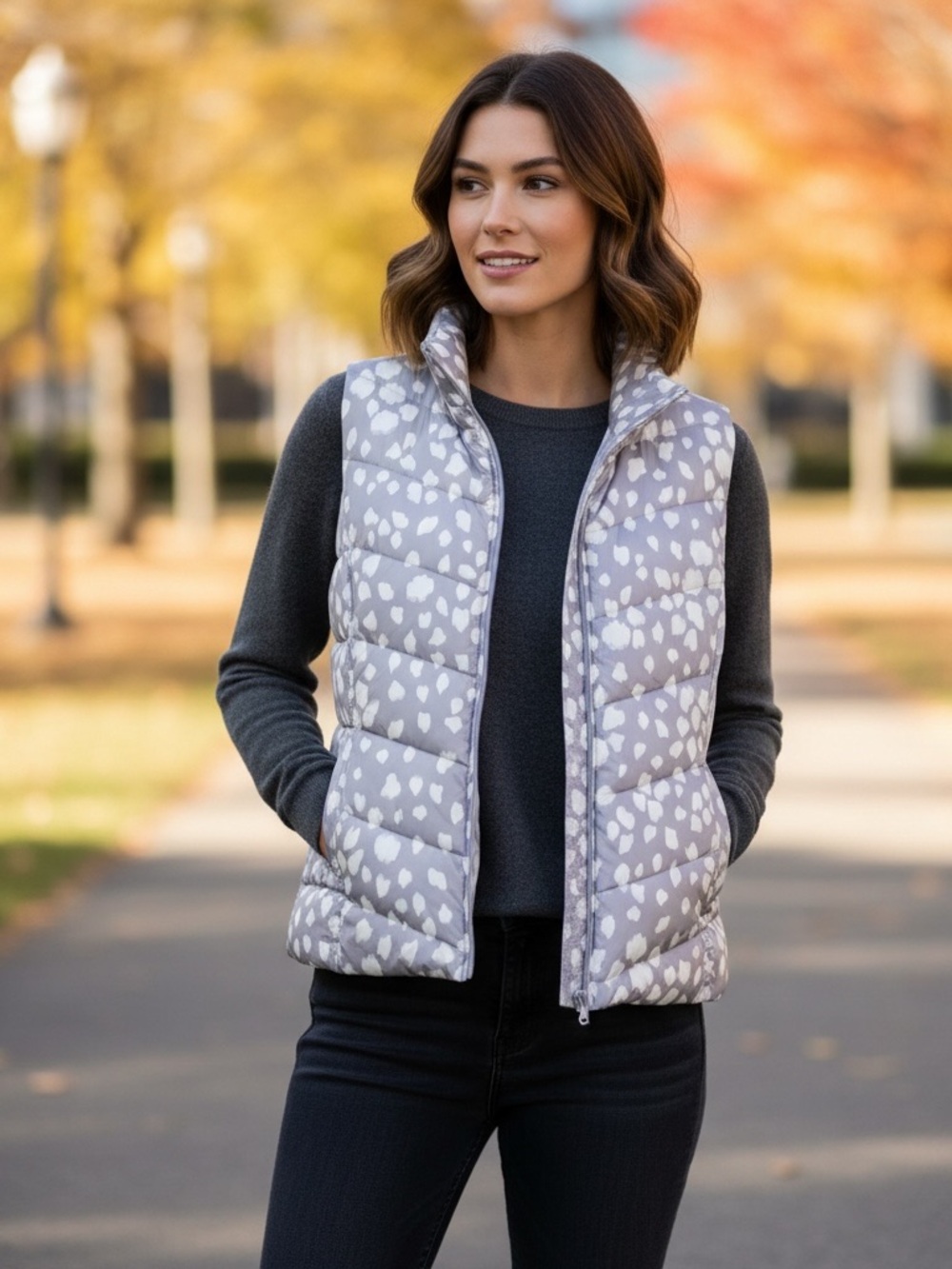 NWT Lands End Gray/White Outdoor Vest Sz. XL Tall